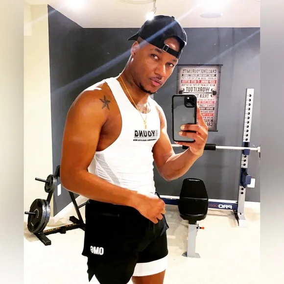 Hello, I’m Mike.👋🏾 - Picture 3 of 7